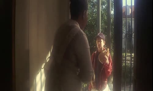 Posedlost (Cliff Robertson,Geneviève Bujold,John Lithgow-1976 Mysteriózní-Thriller-Drama) Cz dabing mp4