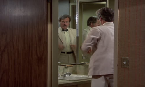 Columbo S02E03 1972 The Most Crucial Game 720p BluRay mkv