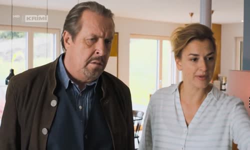 Policajti z hôr  s02e08 mp4