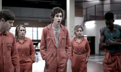 Misfits - Zmetci S02E04 mkv