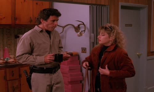 Mestecko Twin Peaks Twin Peaks S02E05 HD CZ dabing mkv