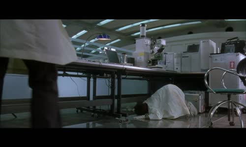 Černá maska 2 Město masek (2002) cz 1080p mp4