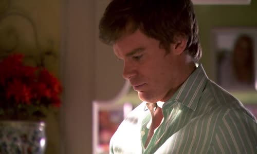 Dexter S04E04 Dexter má dovolenou cz mkv