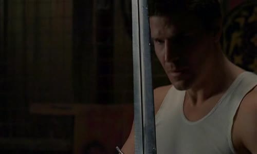 Angel S04E01 avi