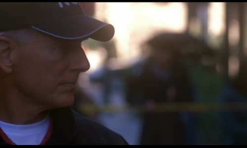 NCIS S06E17 (130) (2009 SD) Cesta do Arizony (SD) mp4