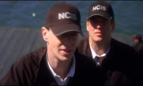 NCIS S07E20 (158) (2010 SD) Bokovka (SD) mp4