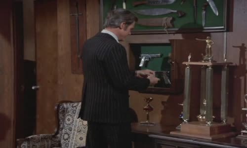 Columbo (21/69) - Dvojexpozice 1973 CZE mkv