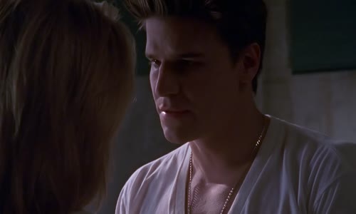 Buffy, přemožitelka upírů S02E13 Překvapení--CZ-dabing,Akční,Fan tasy,Horor,(Angel) mp4