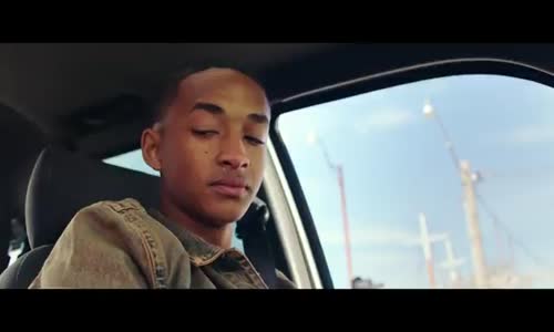 JADEN SMITH ft   TAYLOR -  FELT LIFE IN A YEAR mp4