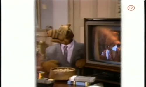 ALF-S04E17---Kam-sa-podeli-tie-star e-dobre-casy avi