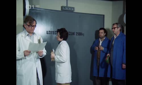 Což Takhle dát si Śpenát 1977 Cz Film avi