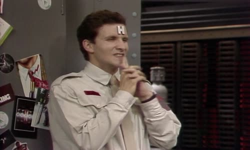 Red dwarf S02E01 kreten mkv