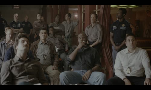Narcos_ Mexiko_S03E02_Como La Flor mkv