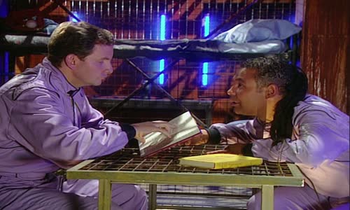 Red Dwarf S08E01 bekinredI mkv