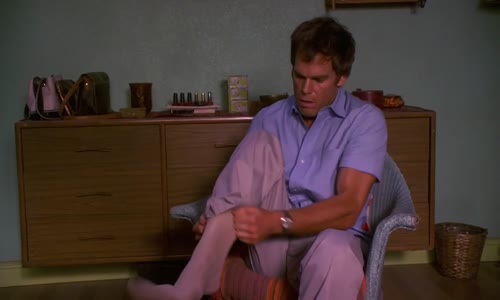 Dexter S03E07 Jasné jako facka CZdab mp4