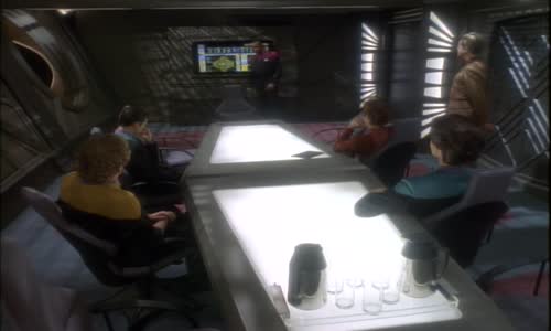 Star Trek Hluboký vesmír 9 - DS9 S3E01 Pátrání 1 CZdab mkv