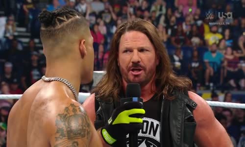 WWE Friday Night SmackDown 2024 10 04 HDTV x264-NWCHD mp4