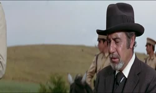 Pistole sedmi statecnych (Guns of the Magnificent Seven 1969) Cz -western avi