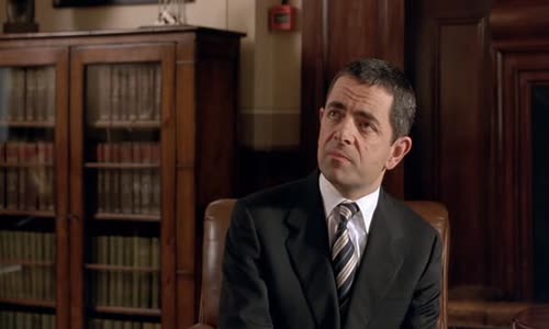 Mr Bean (Rowan Atkinson) - Johnny English (2003) Cz avi