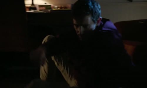 Grimm  S03E02 Zombie syndrom CZdab avi