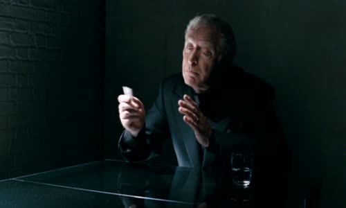 Slídil (Michael Caine,Jude Law,Harold Pinter-2007 Mysteriózní-Drama-Thriller-Bdrip -1080p ) Cz dabing mkv