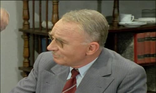 Panoptikum Mesta prazskeho 04 -Letni prehaňka (1986) Cz avi