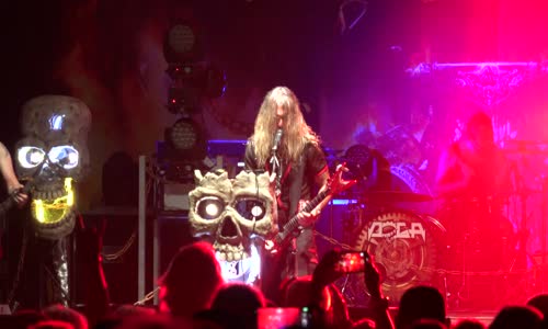 Doga - Holka samosexuál (Rockfest Pohořelice 2023) mp4