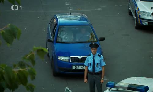 Pripady 1 oddeleni 01x08 Policajt na odstrel (2014) Cz avi