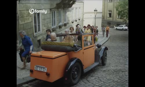 Blázni, vodníci a podvodníci -komedie ČSSR 1980 TVRip CZ mkv