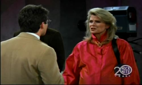 Murphy Brown S04E24 - On the Rocks mp4