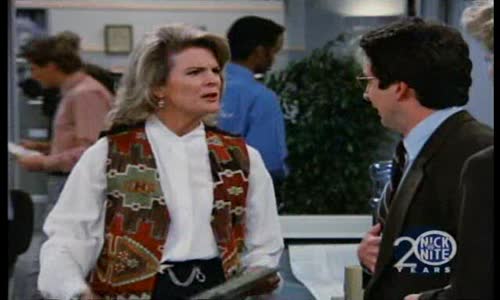 Murphy Brown S05E09 - Me Thinks My Parents Doth Protest Too Much mp4