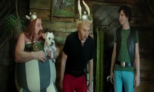 Asterix a Obelix ve službách jejího veličenstva - Dobrodružný Komedie Rodinný Fantasy 2012 Cz dab avi