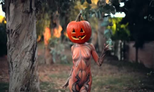 Happy Halloween from Roustan Body Paint mp4