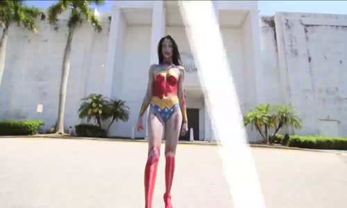 Zombie Wonder Woman!!! mp4