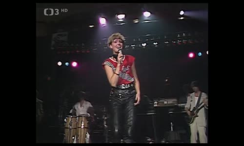Chvíle pro písničku - Nahrávám, Rezervé a Čas je proti nám zpívá v Lucerně Helena Vondráčková (1986) mp4
