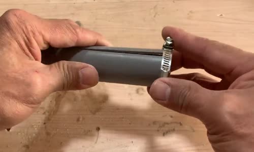 How to make an automatic mini drill from PVC! Very helpful mp4