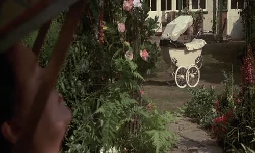Pink Floyd-The Wall_1982_titulky CZ mp4