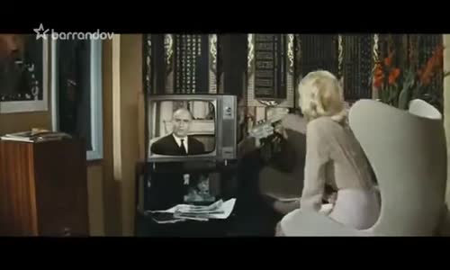 Fantomas se zlobi 1965 komedie, L de Funes, J Marais, M Demongeot,CZ dab mp4