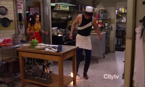 2 Broke Girls S02E01 CzTit avi