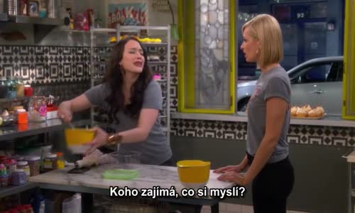 2 Broke Girls S05E01 CzTit avi