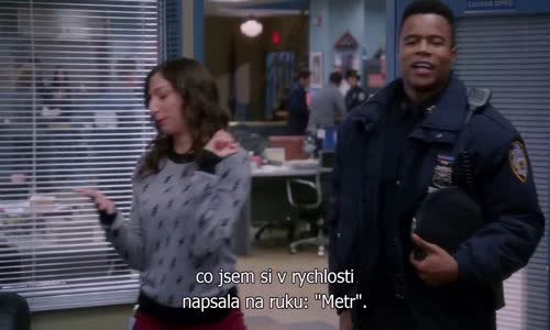 Brooklyn Nine-Nine (Brooklyn 99) S01E17 CzTit avi