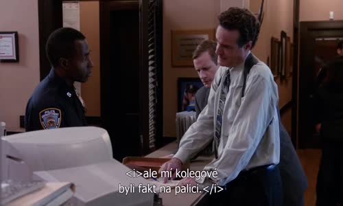 Brooklyn Nine-Nine (Brooklyn 99) S03E19 CzTit mp4