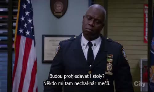 Brooklyn Nine-Nine (Brooklyn 99) S04E13 CzTit mp4