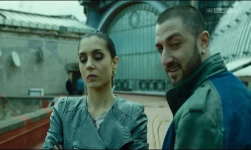 Gomorra S03E10 CzTit mp4