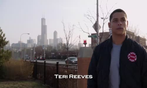 Chicago Fire S01E01 CzDab mp4