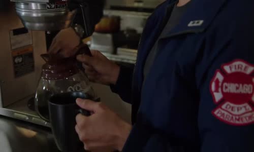 Chicago Fire S01E12 CzDab mp4