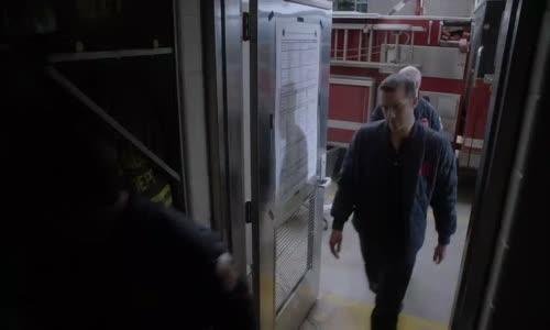 Chicago Fire S02E16 CzDab mp4