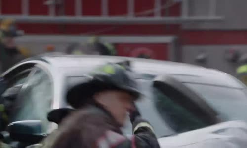 Chicago Fire S04E16 CzDab mp4