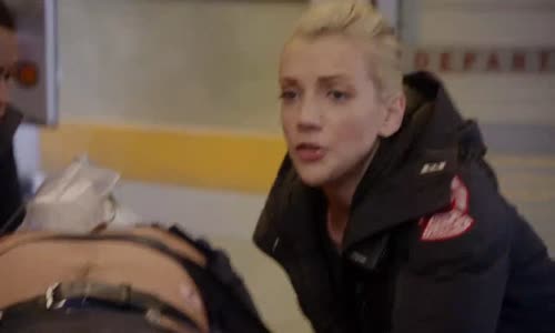 Chicago Fire S05E10 CzDab mp4