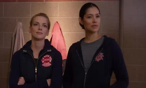 Chicago Fire S06E10 CzDab mp4
